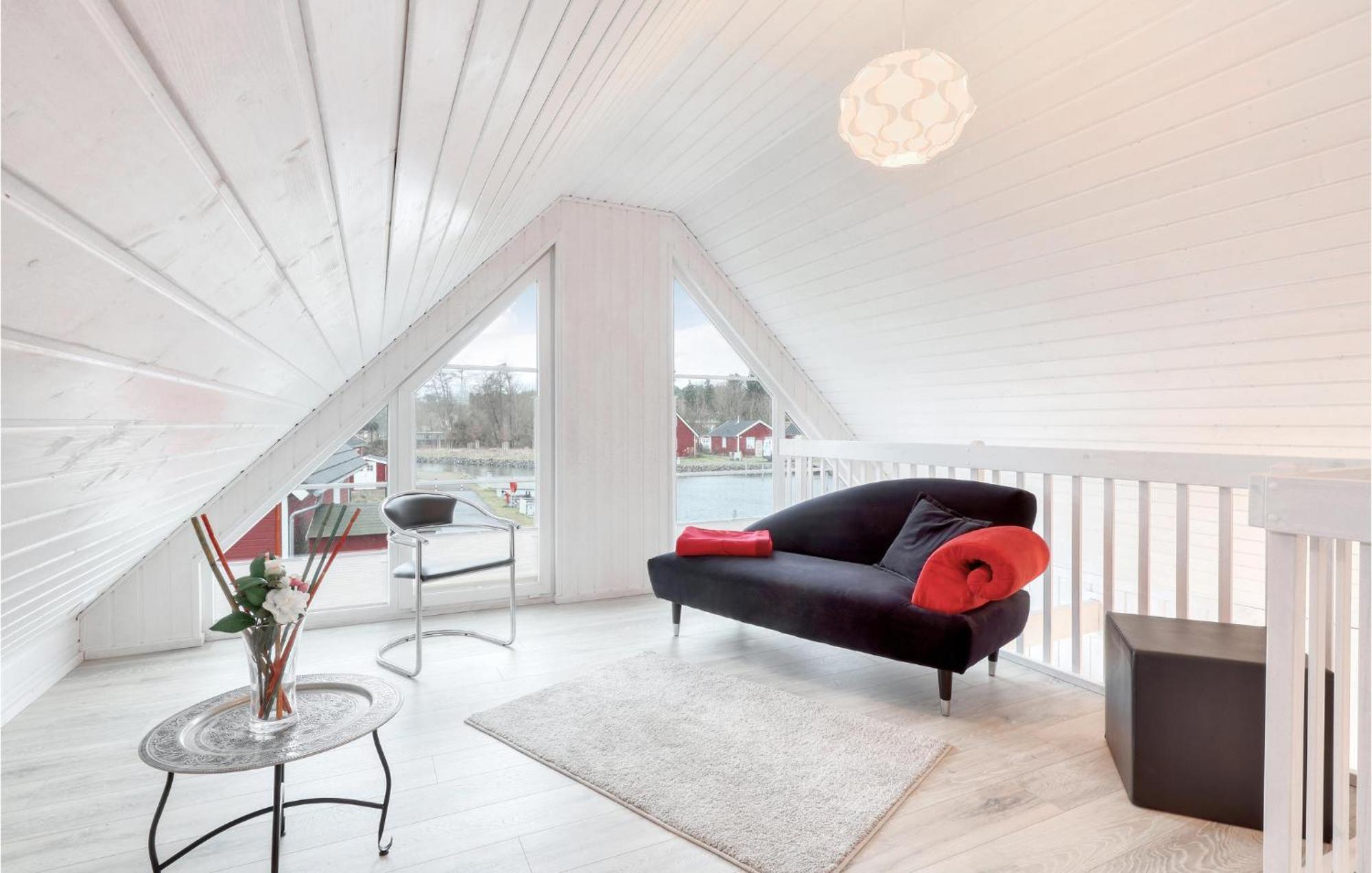 Amazing Home In Zerpenschleuse Экстерьер фото